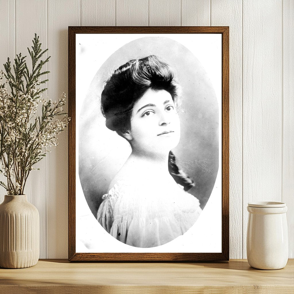 Vintage Vaudeville Star Flora Zabelle Portrait