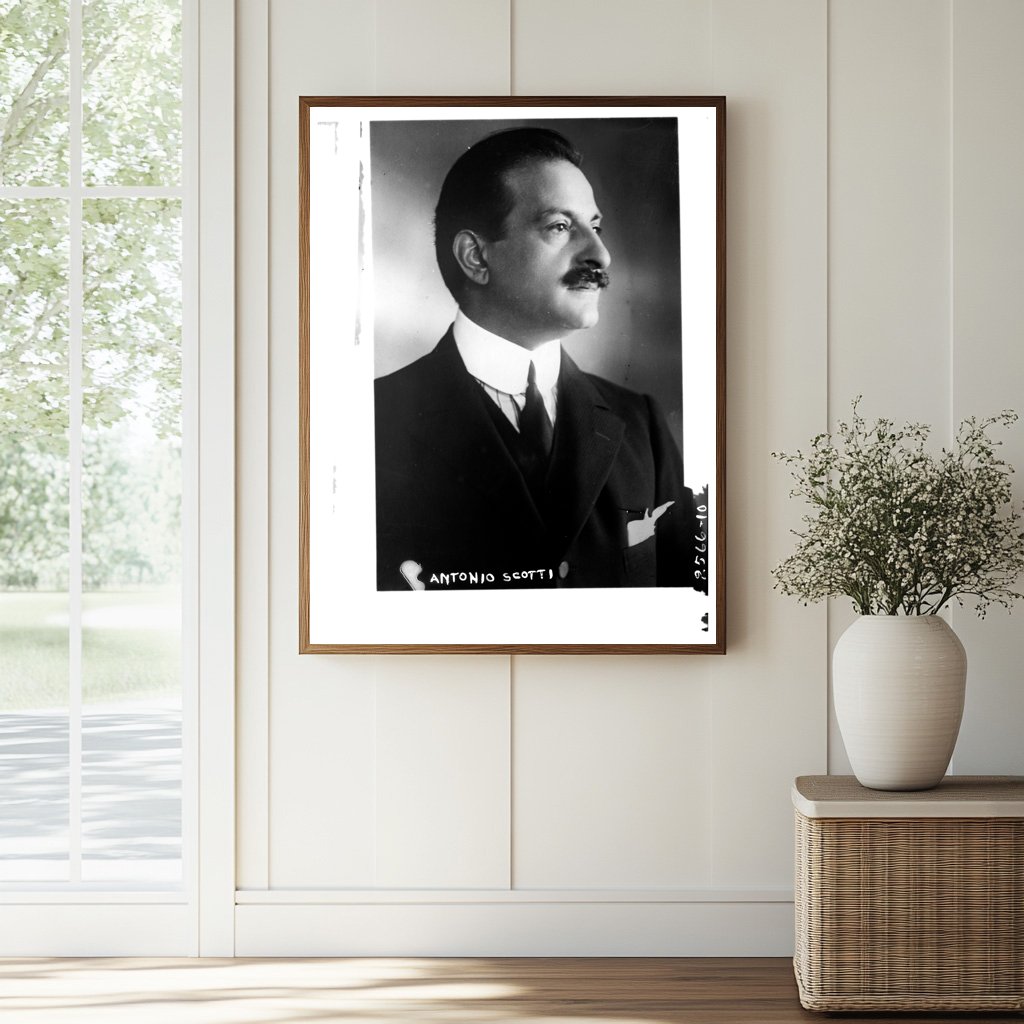 Elegant Early 1900s Portrait of an Italian Tenor