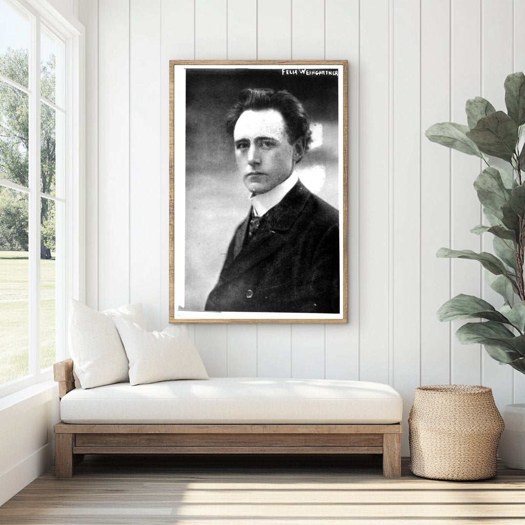 Early 1900s Conductor in Inspiring Cultural Shift