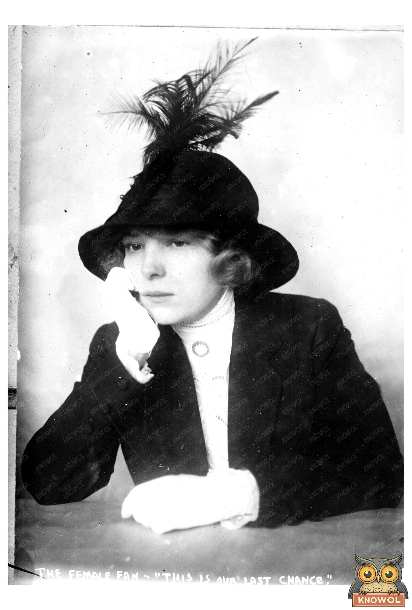 1910s Female Fan Capturing a Pivotal Moment