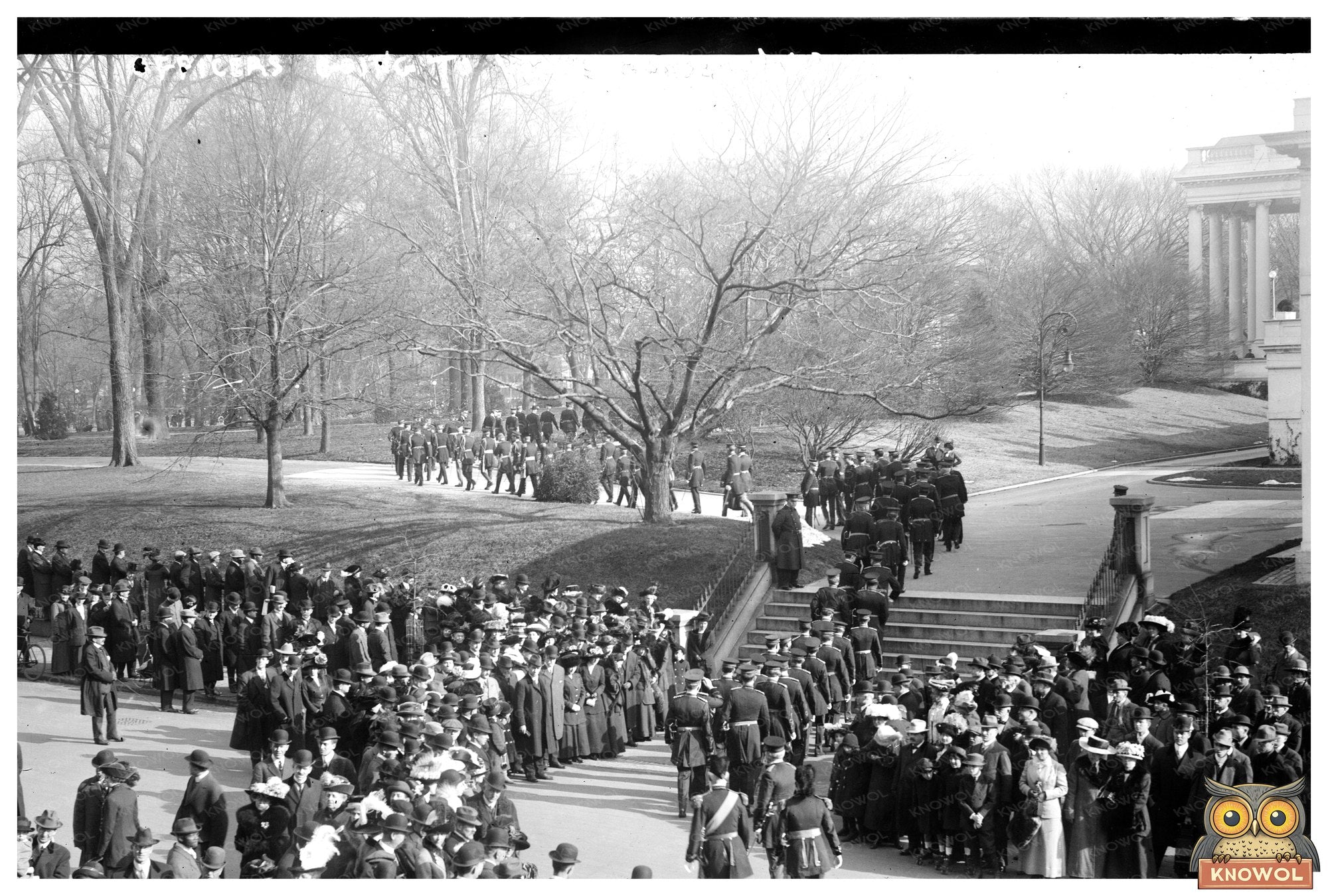 1910s Officers on the Way to the White House