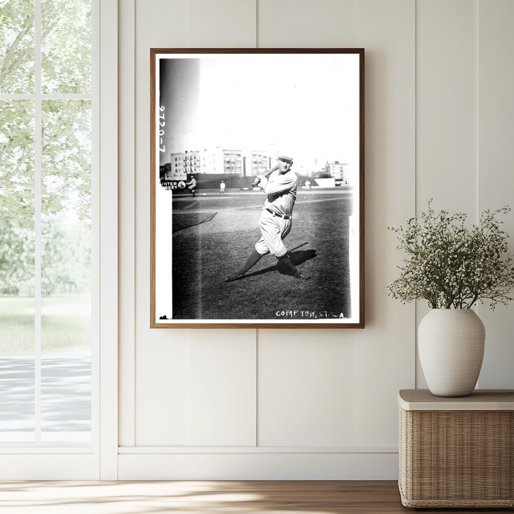 1912 St. Louis Browns Outfielder at Hilltop Park