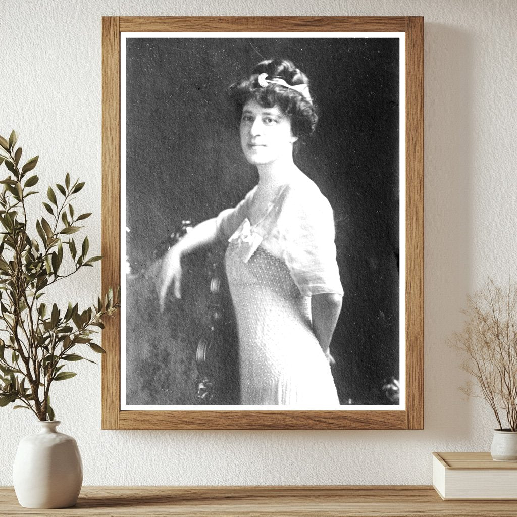 Graceful Southern Matron of Early 1900s