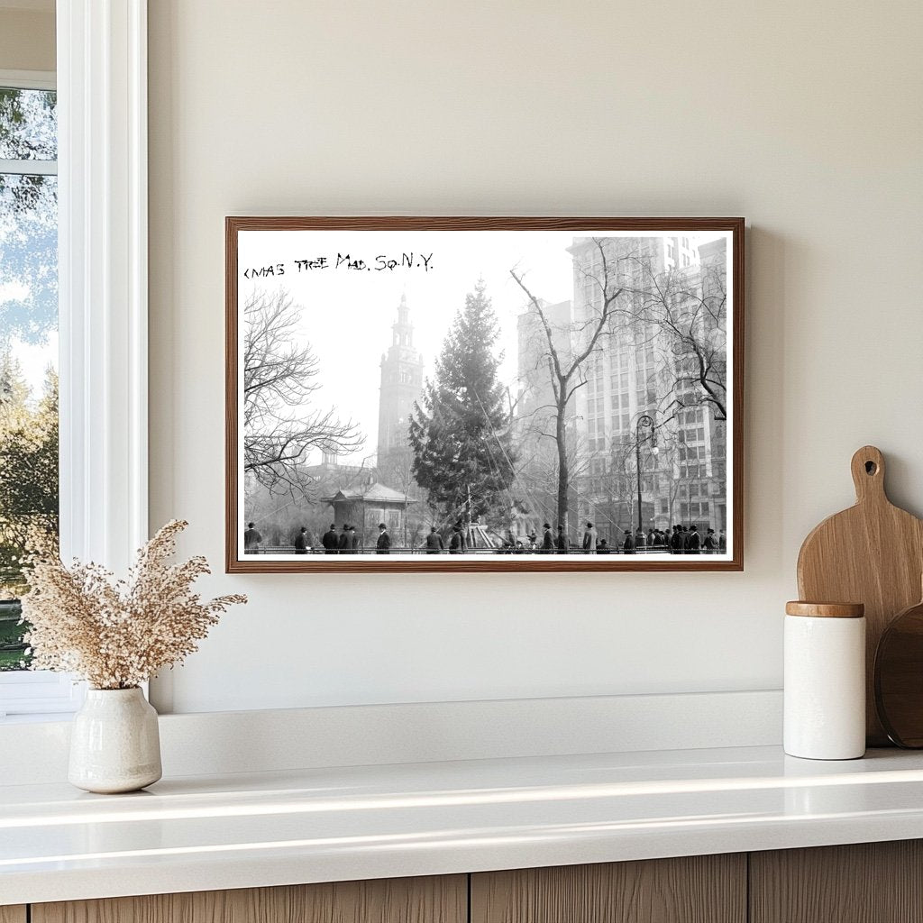 Vintage Christmas Tree in Historic Madison Square, 1910s