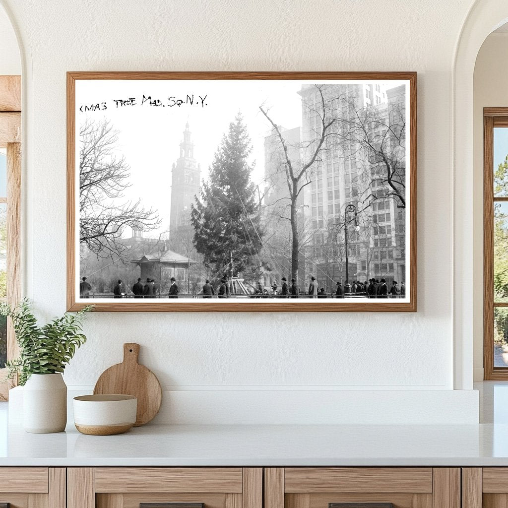 Vintage Christmas Tree in Historic Madison Square, 1910s