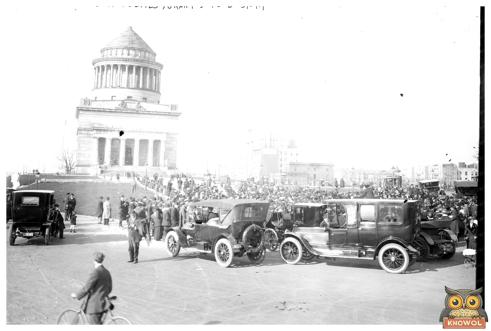 Empowered Suffragettes Rally at Grants Tomb, 1914