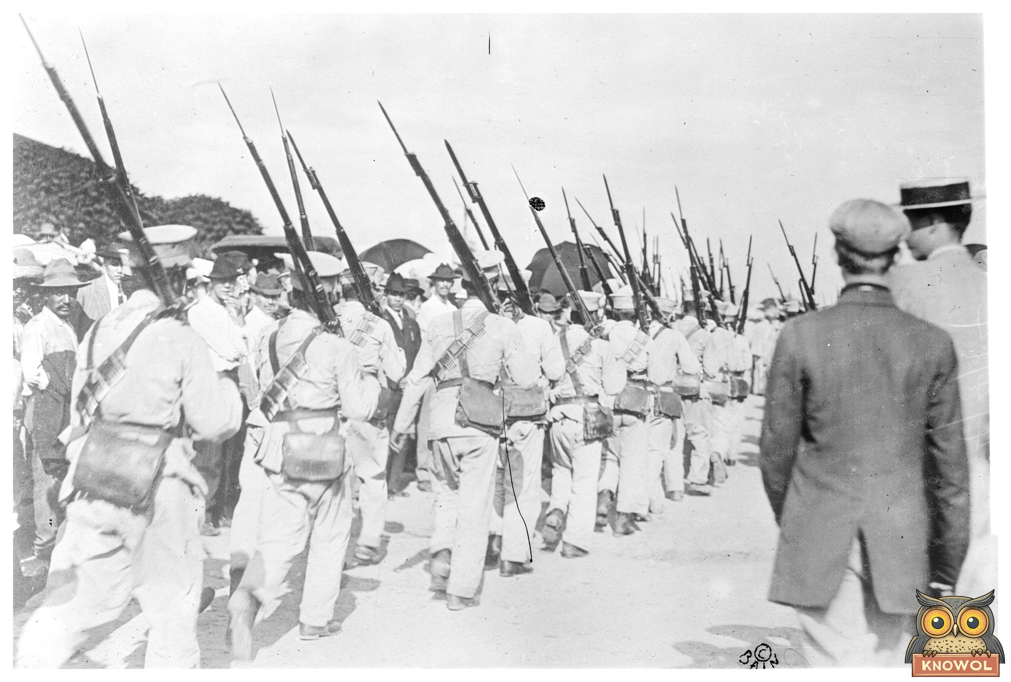 Federals Mobilizing for Battle in Torreon, 1914