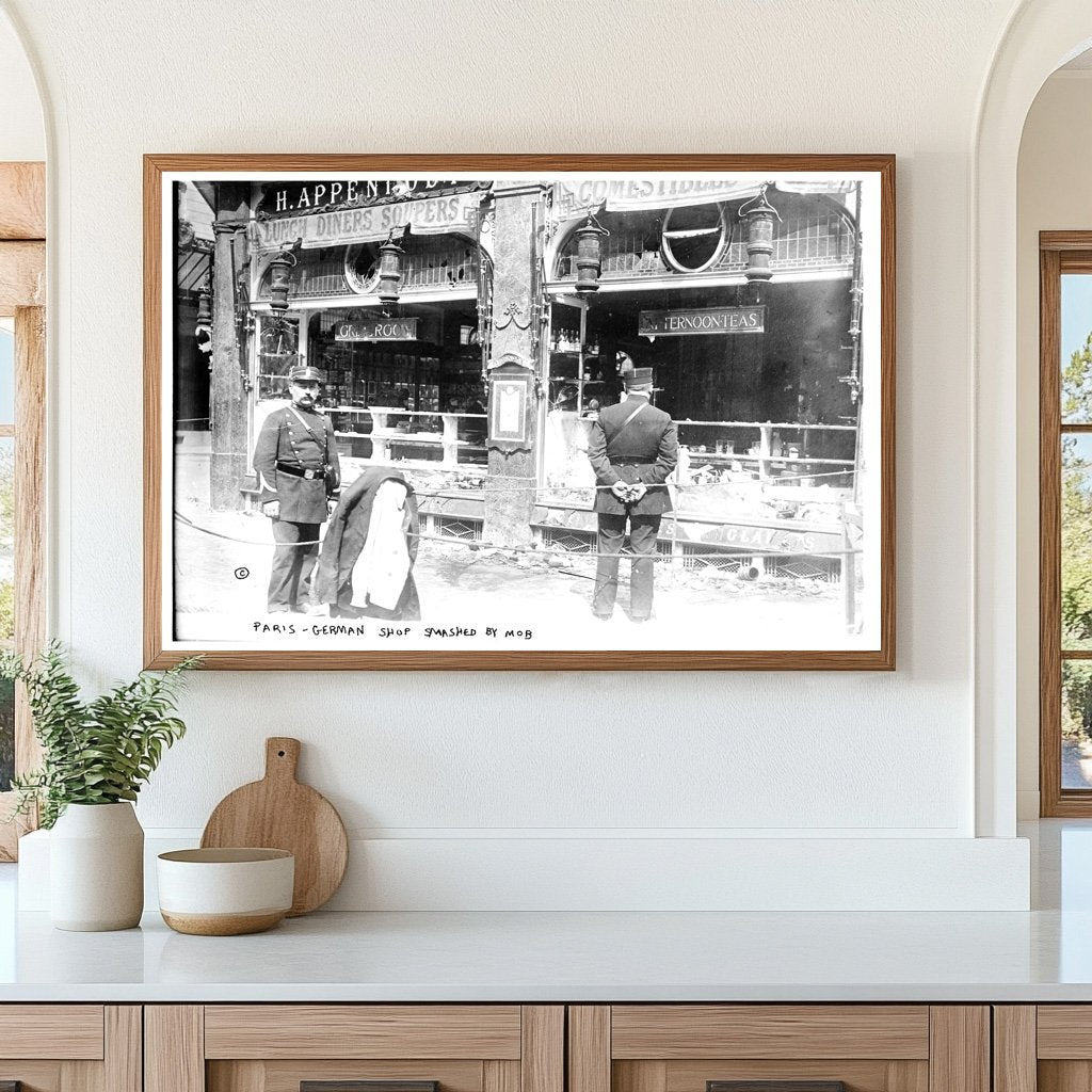 1914 Paris: Mob Ransacks German Shop Amidst War Hysteria