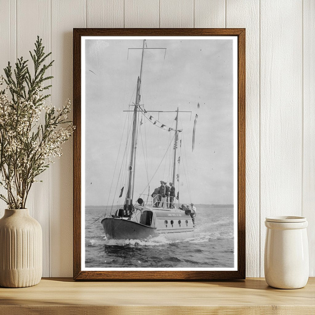 Vintage Lundin Lifeboat: Maritime Rescue Innovation