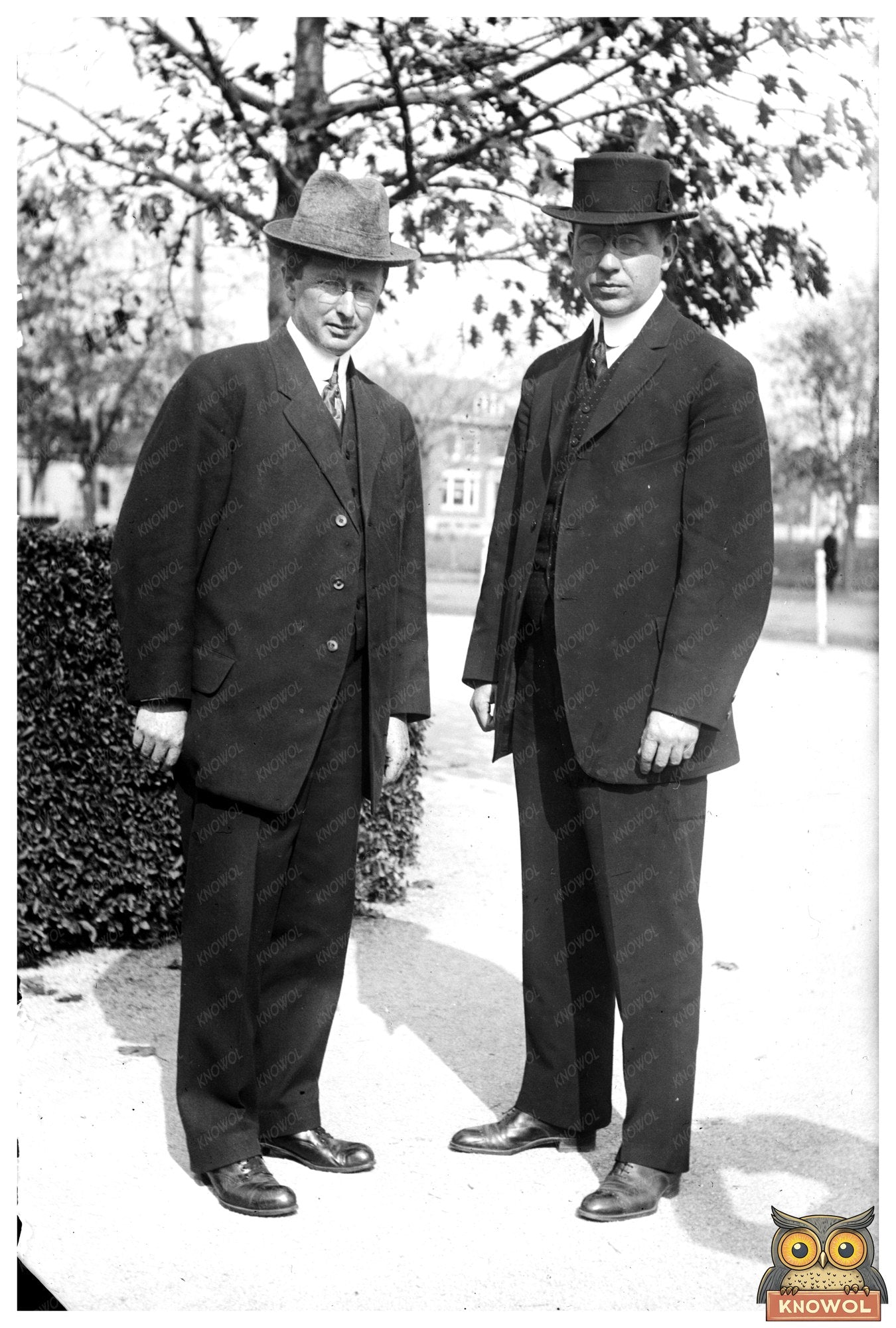 1914 American Mercantile Life: Smith & Weeks Scene