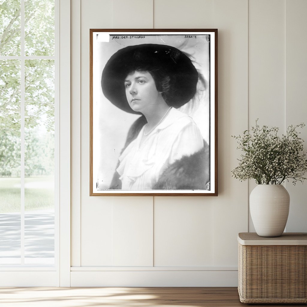 Elegant Portrait of Mrs. Geo. Stillman, 1914