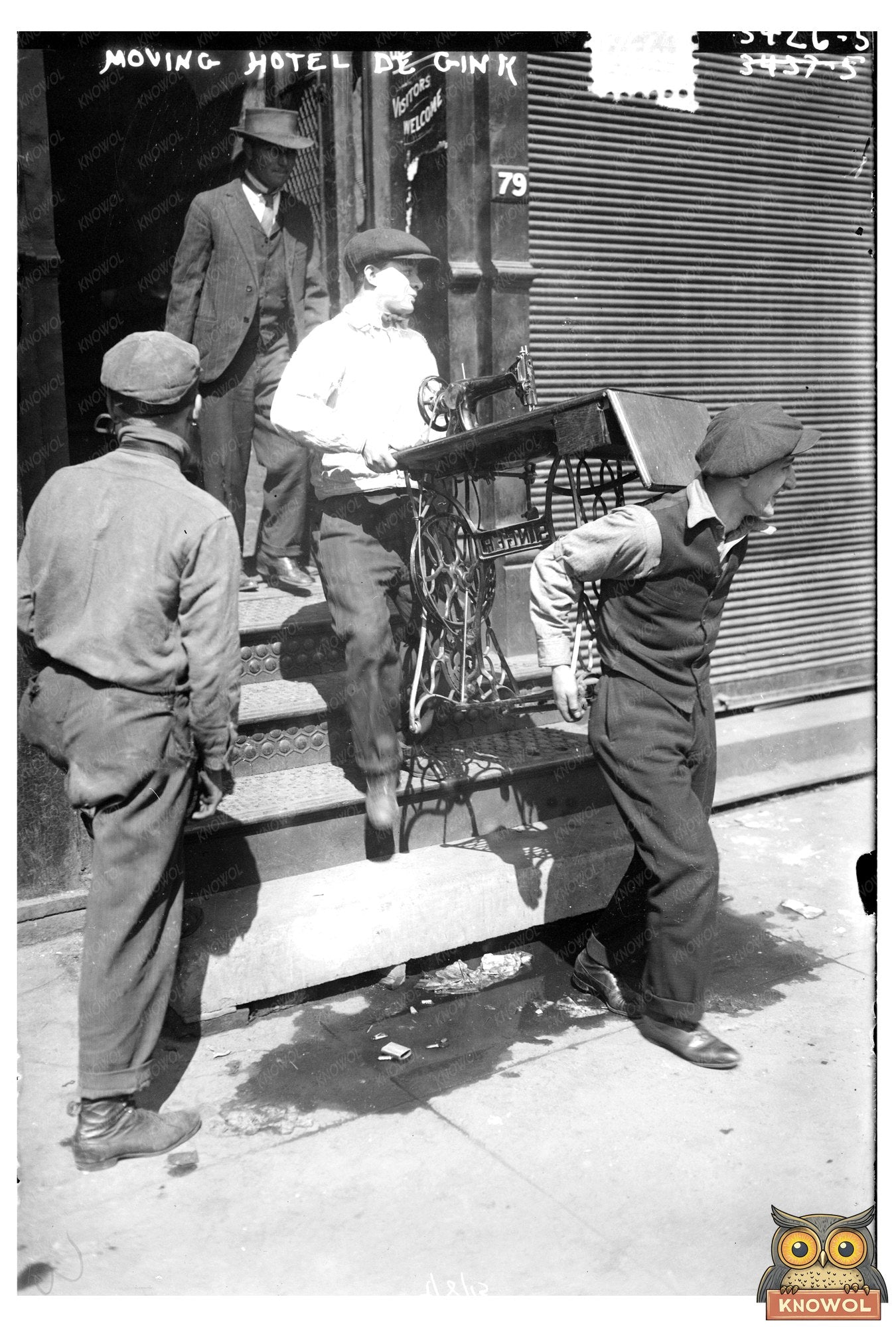 Retro Mobile Hotel de Gink: A 1915 Architectural Wonder