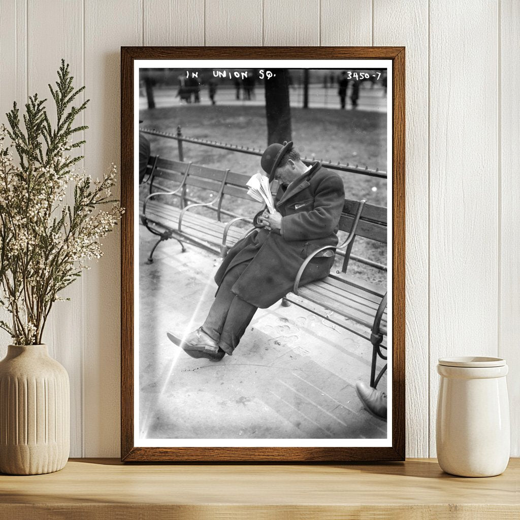 Union Squares Vibrant Life: Manhattan 1910-1915