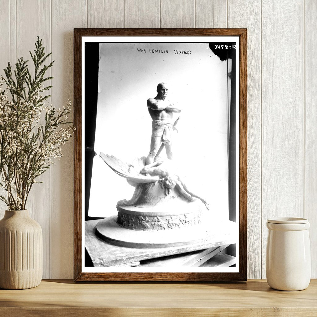 1915 Poignant Snapshot of World War I Conflict