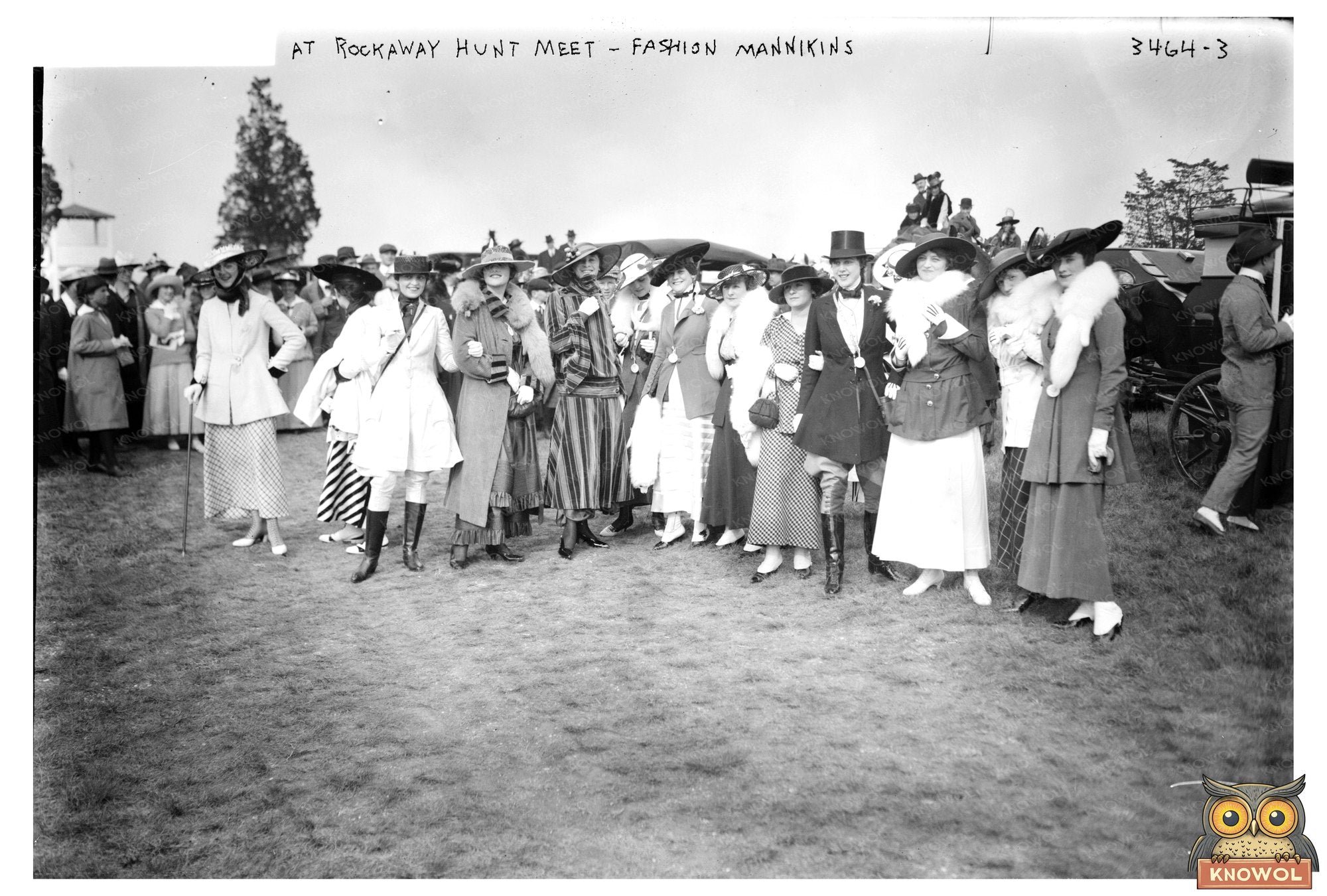 Elegant Fashion Mannequins at Rockaway Hunt Meet
