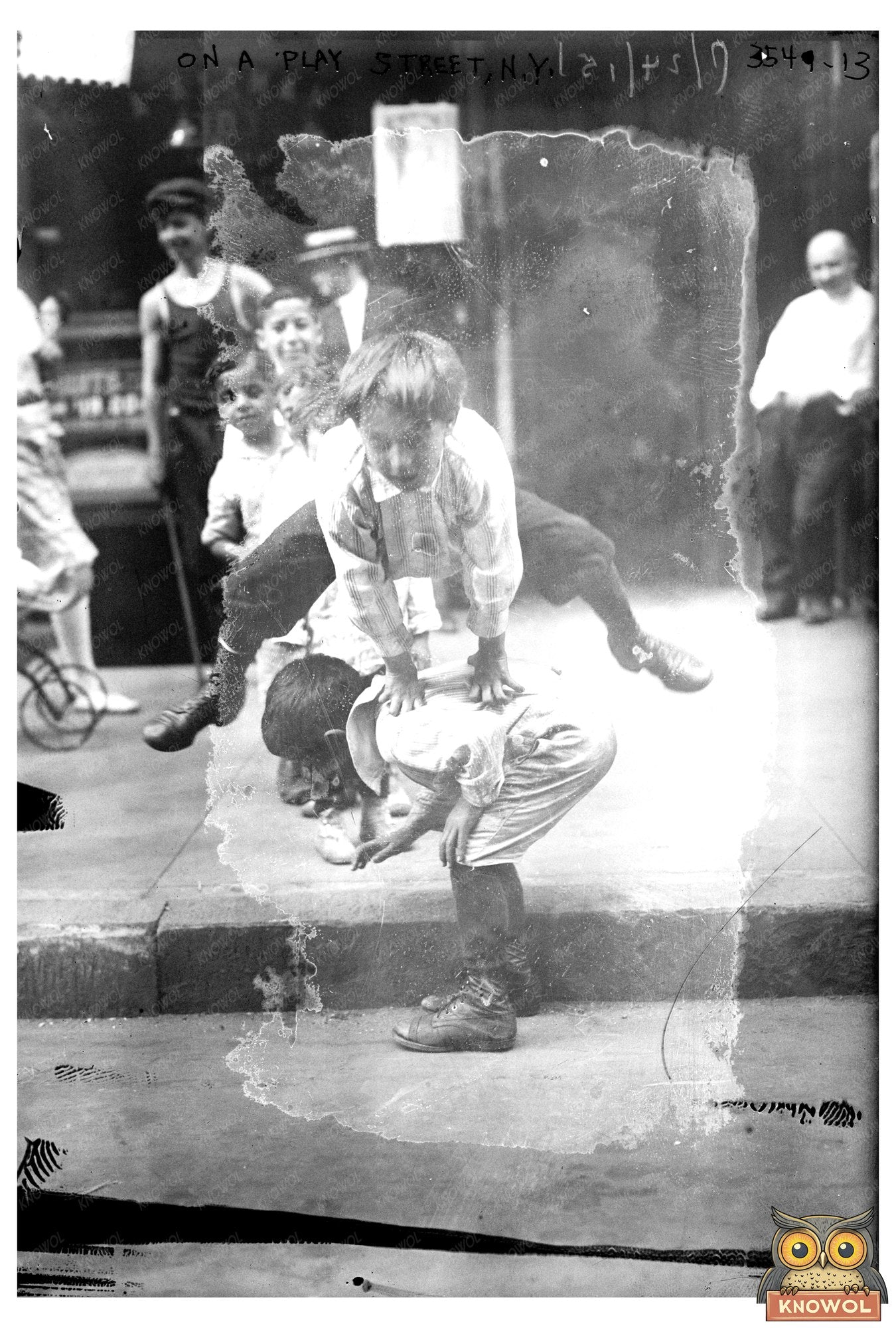 1915 New York City: Childhood on a Play Street