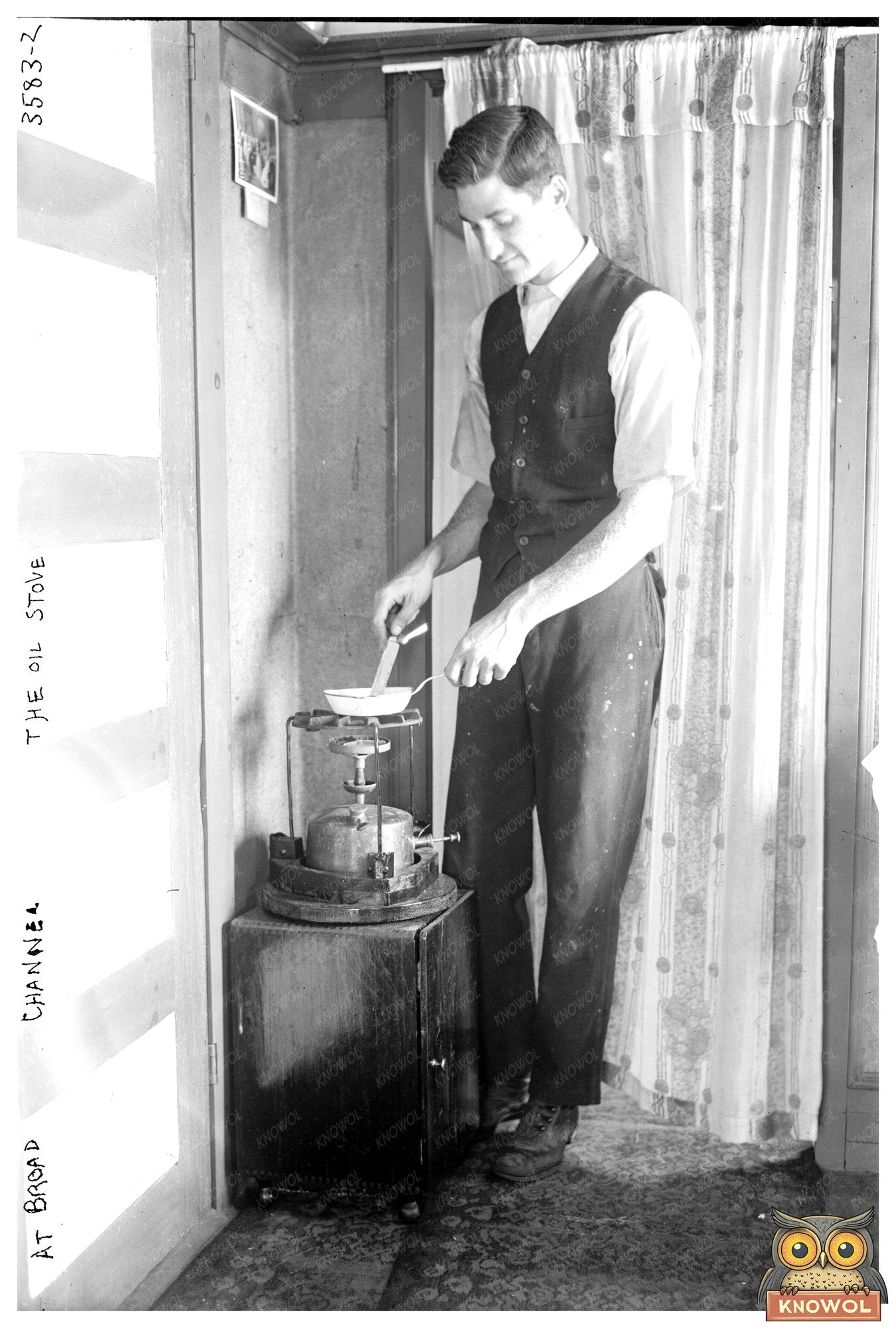 Vintage Oil Stove at Broad Channel, 1910-1915