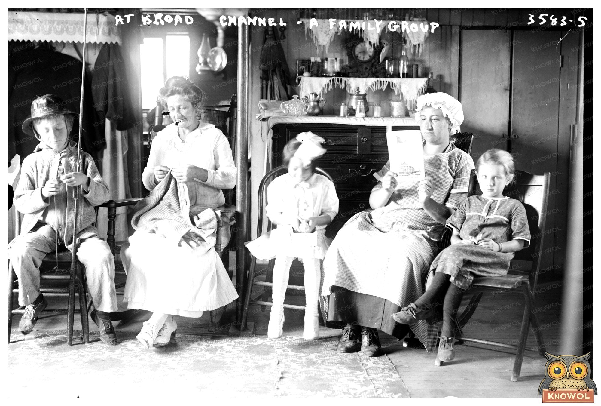 Early 1900s Family Gathering at Broad Channel