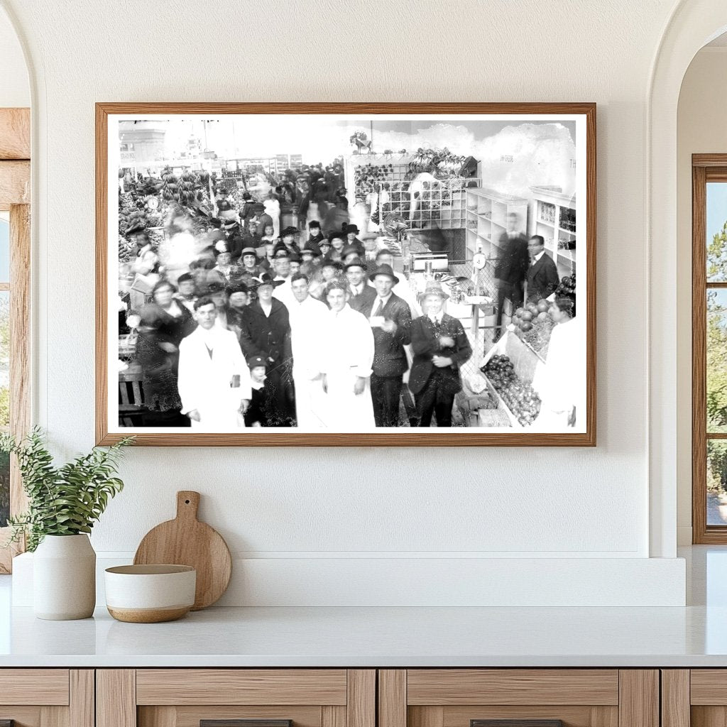 Historic Astor Market: A Glimpse of 1910s NYC Life