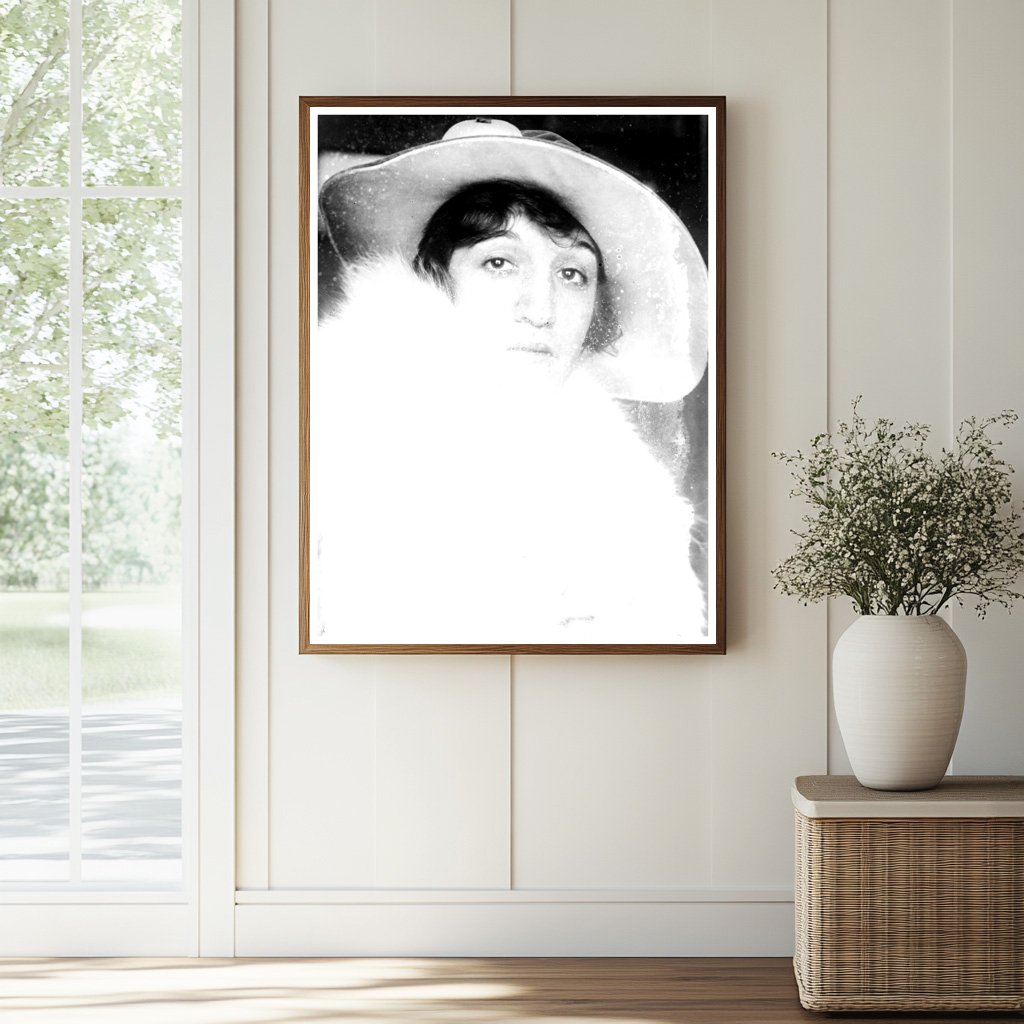Historic Mrs. Raymond Belmont, 12/2/15 Print, Vintage Art