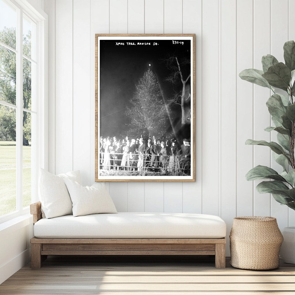 1915 Madison Square Christmas Tree in NYC