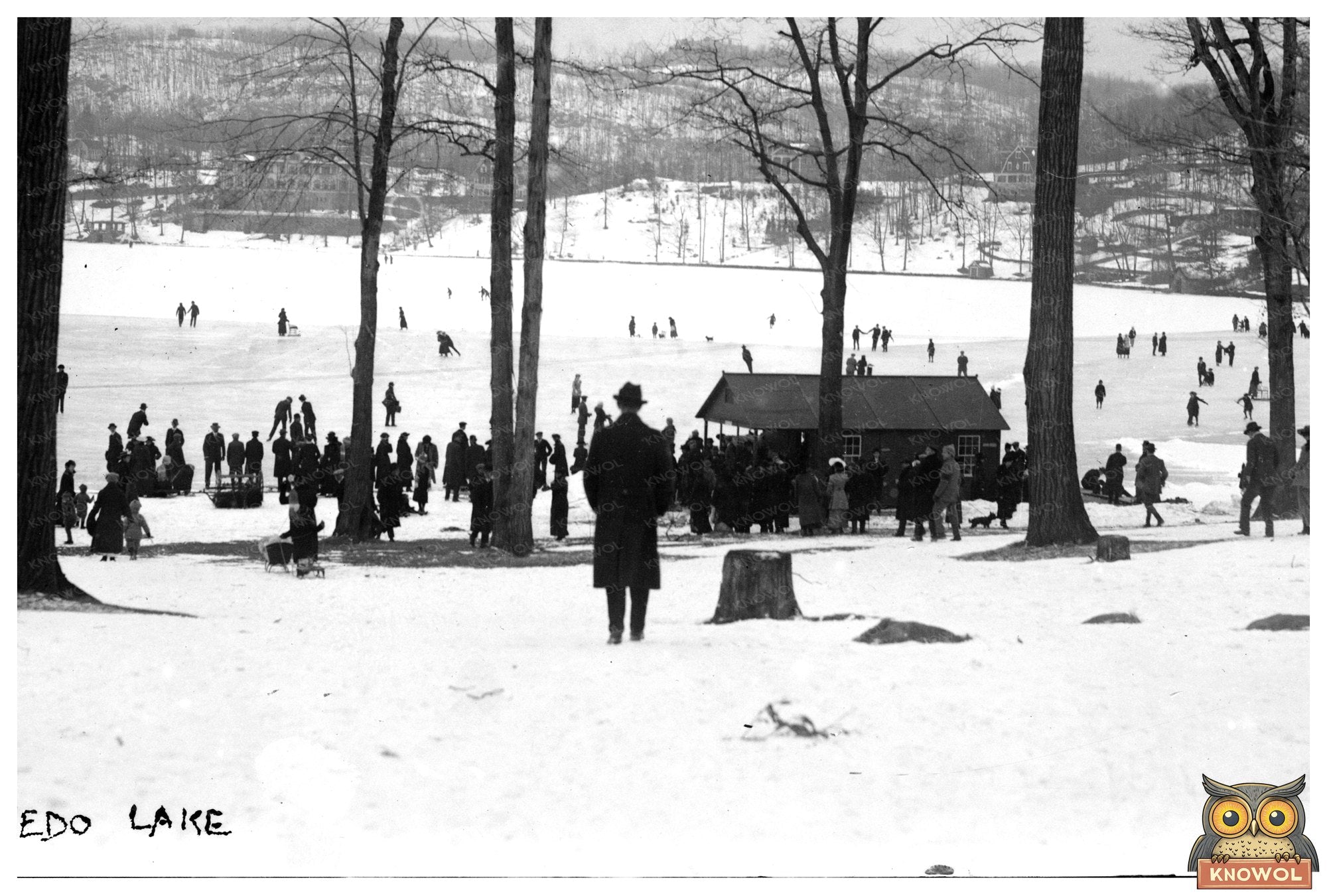 Tranquil Tuxedo Lake Retreat: Circa 1910-1920