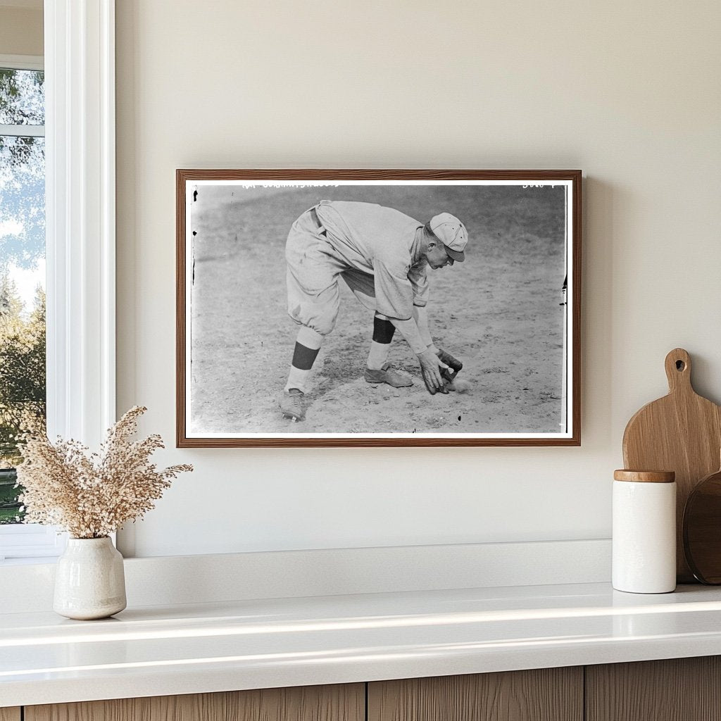 1916 St. Louis NL Baseball Star in Action