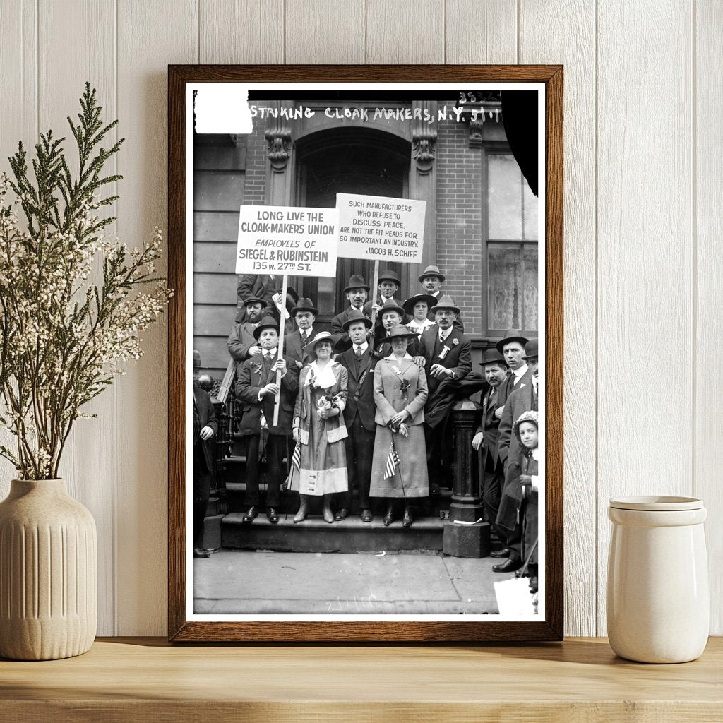 1916 New York Cloak Makers Strike: Picketing Steps Scene
