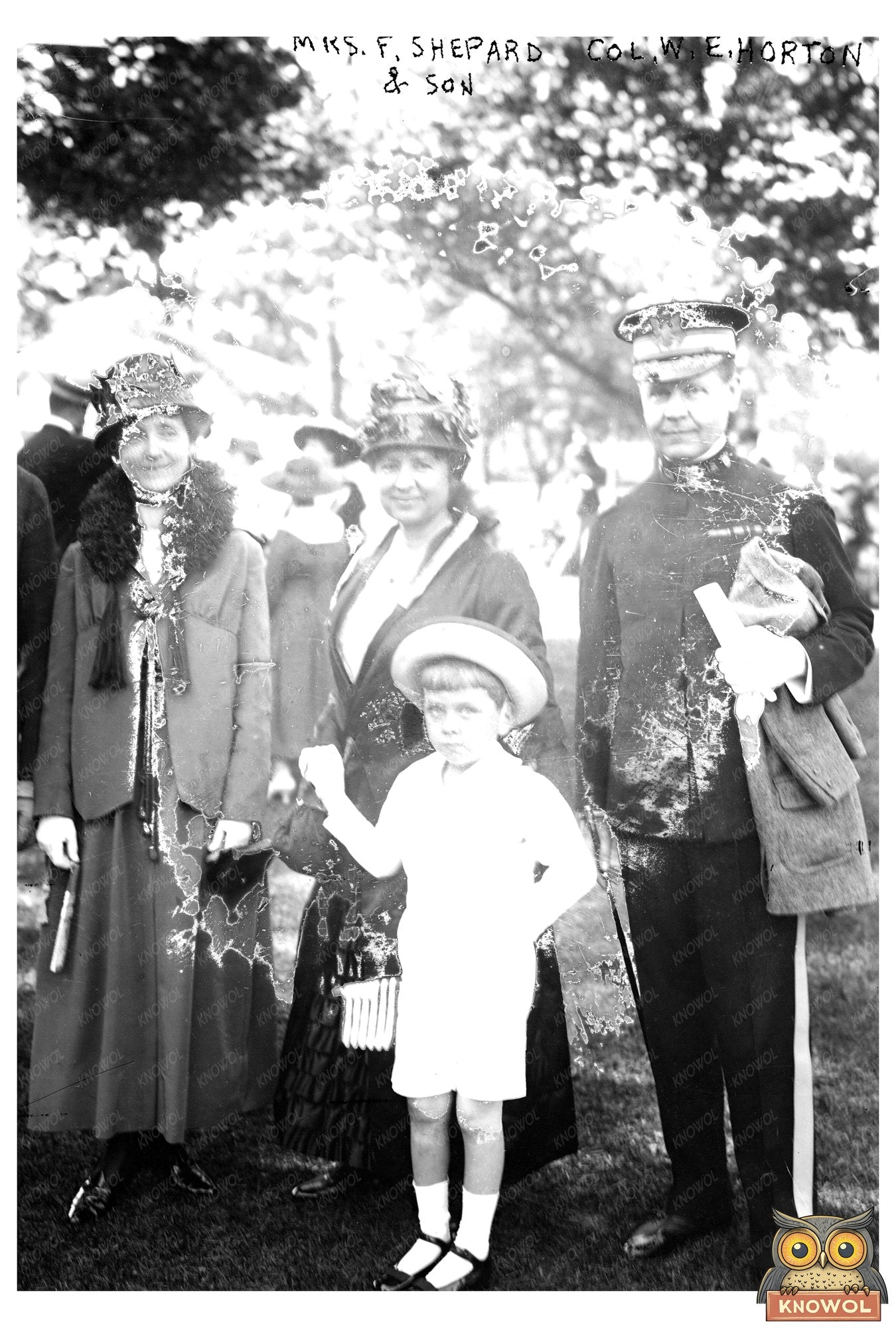 1916 Family Portrait: Mrs. Shepard, Son & Col. Horton