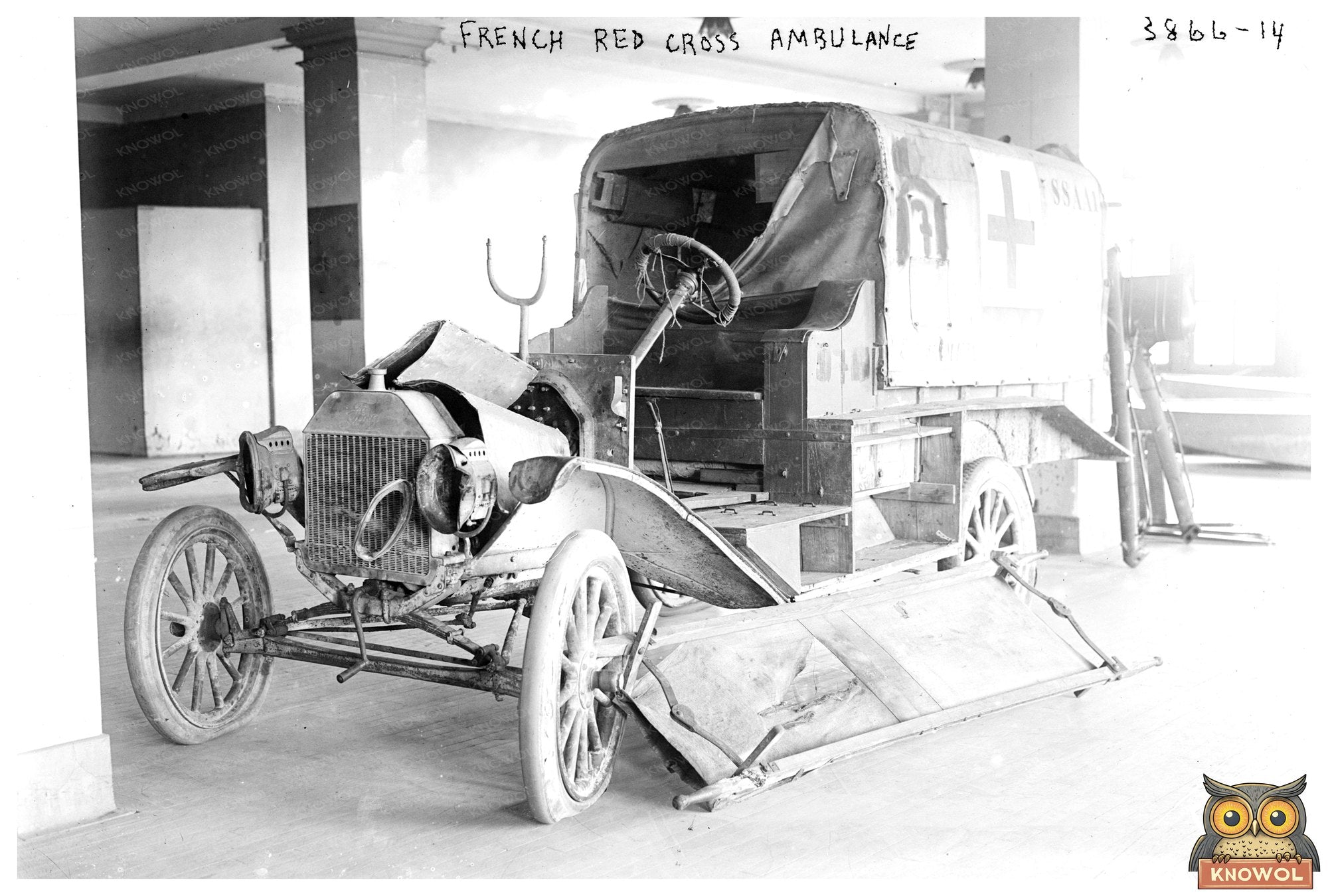 1916 French Red Cross Ambulance in War Zone