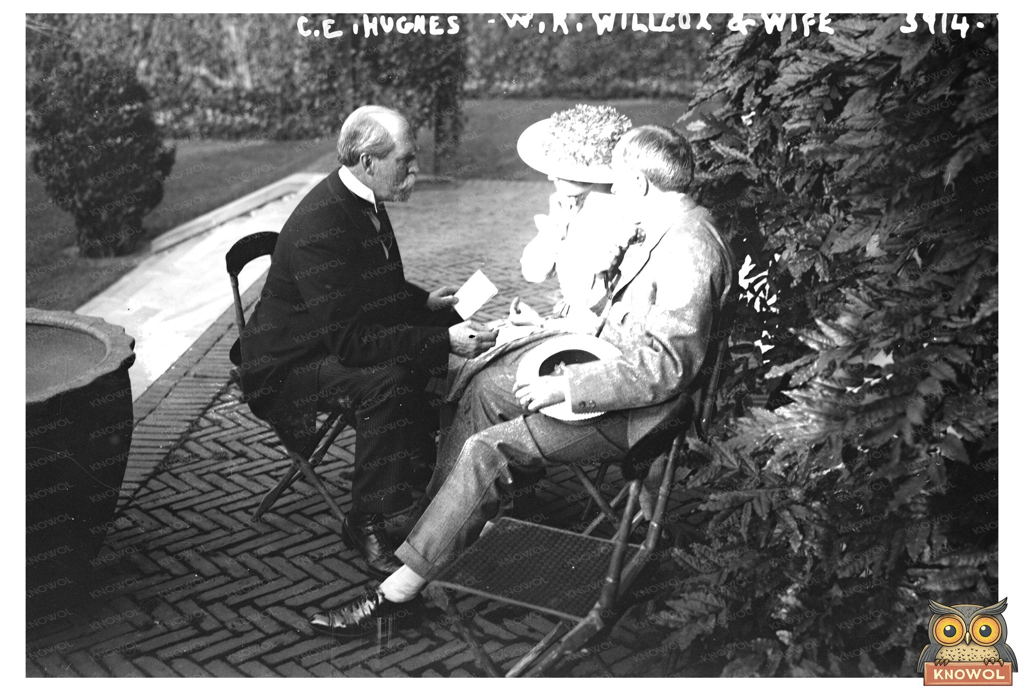 1920s American Political Figures with Their Spouses