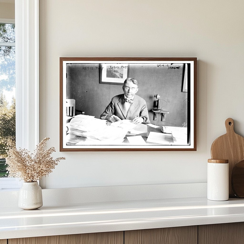 Vintage 1910s New York City Regis Post Scene