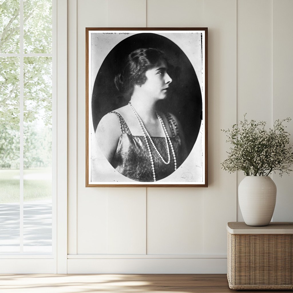 Historic Queen of Serbia Print, Vintage Art