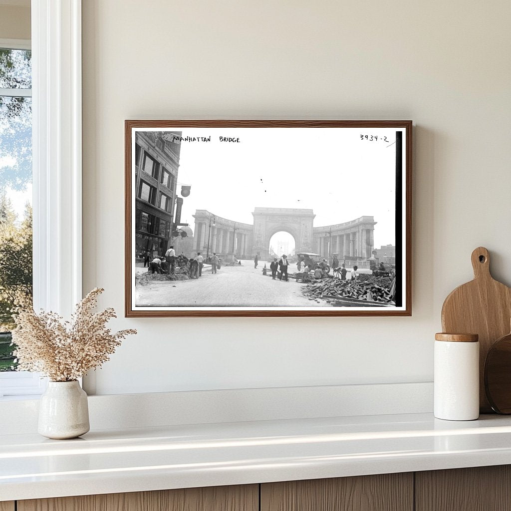 Historic Manhattan Bridge: A 1910s Icon