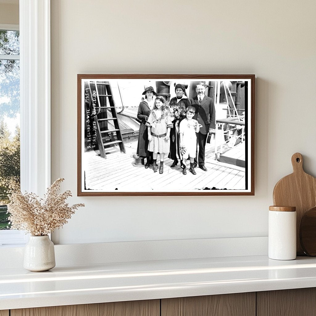 1920s Family Portrait: Elkus Family Togetherness