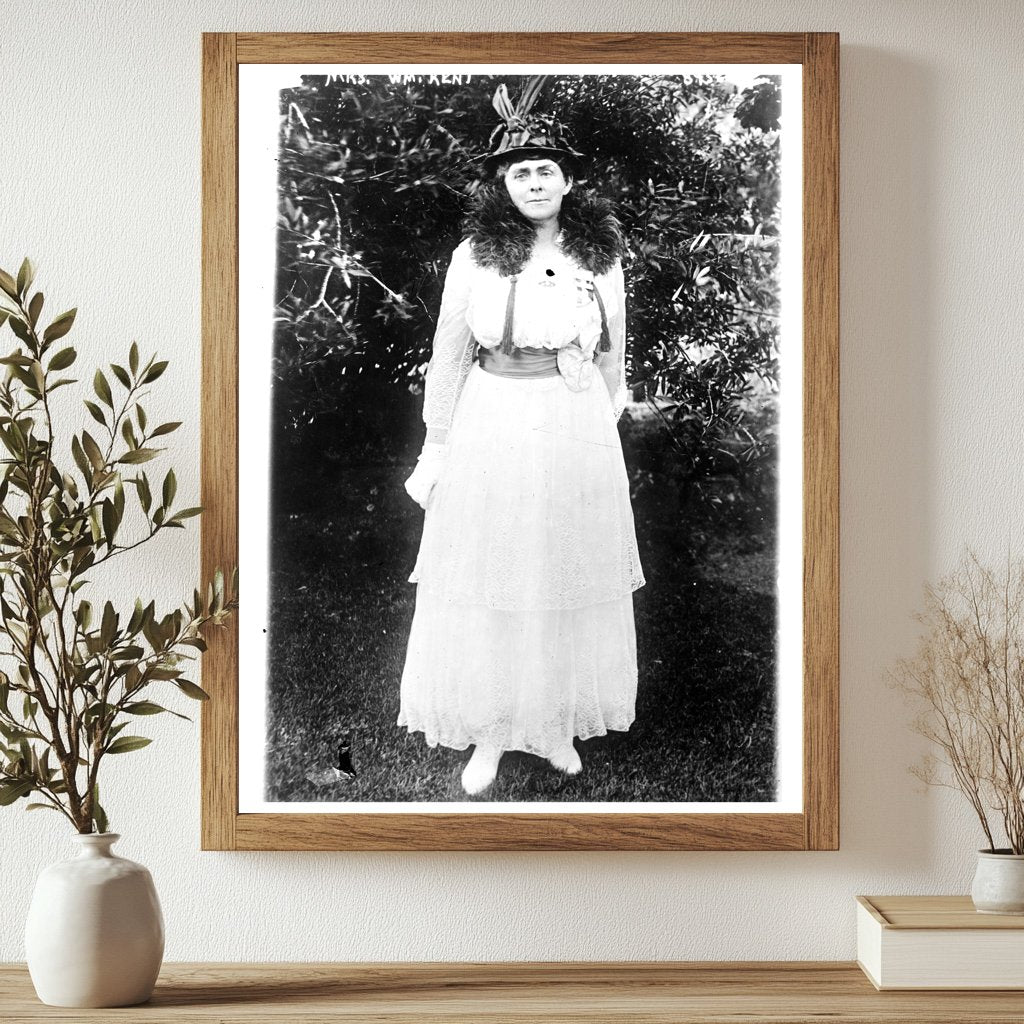 Historic Mrs. Wm. Kent Print, Vintage Art