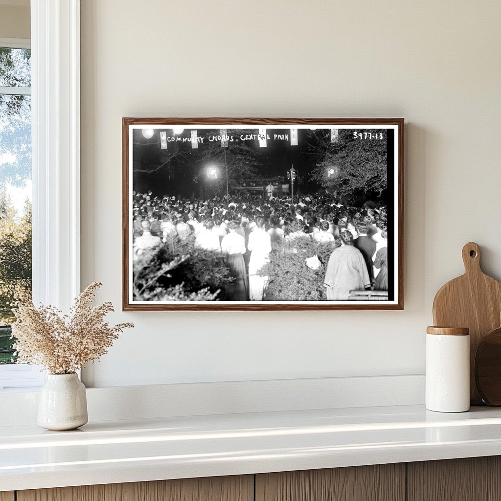 Vibrant Community Chorus Serenades Central Park (1915)