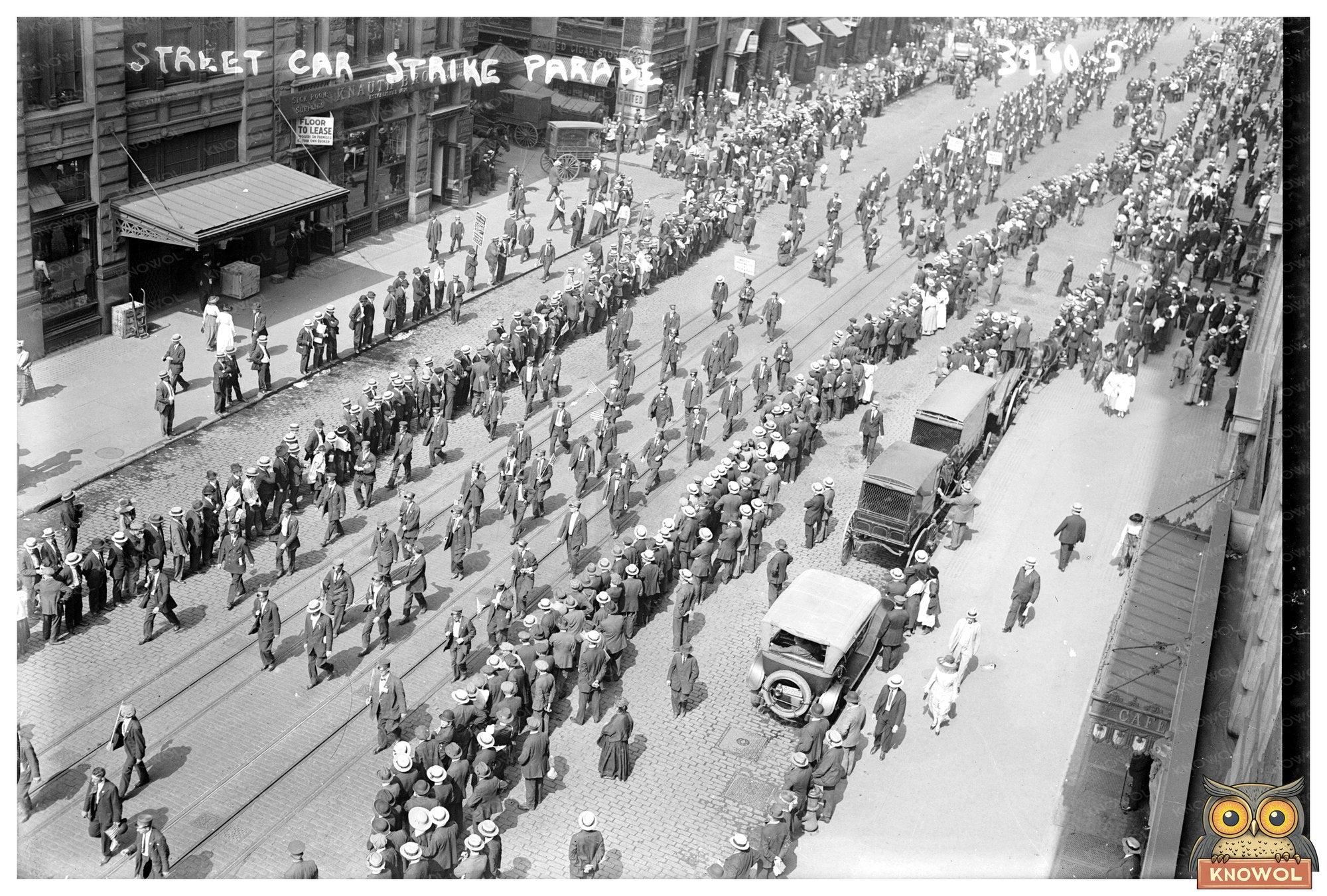 1916 Labor Movement: Streetcar Strike Parade Scene