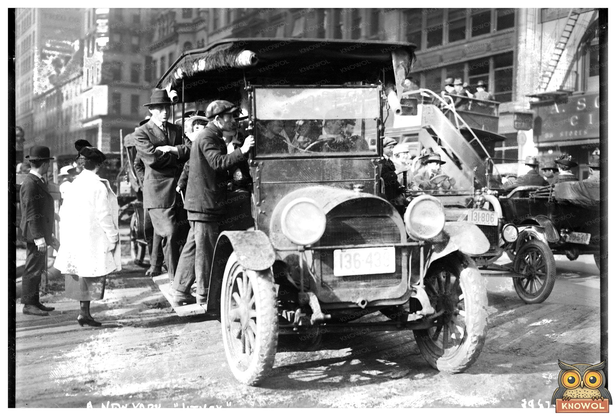 Vintage New York Jitney: Early 20th Century Transit