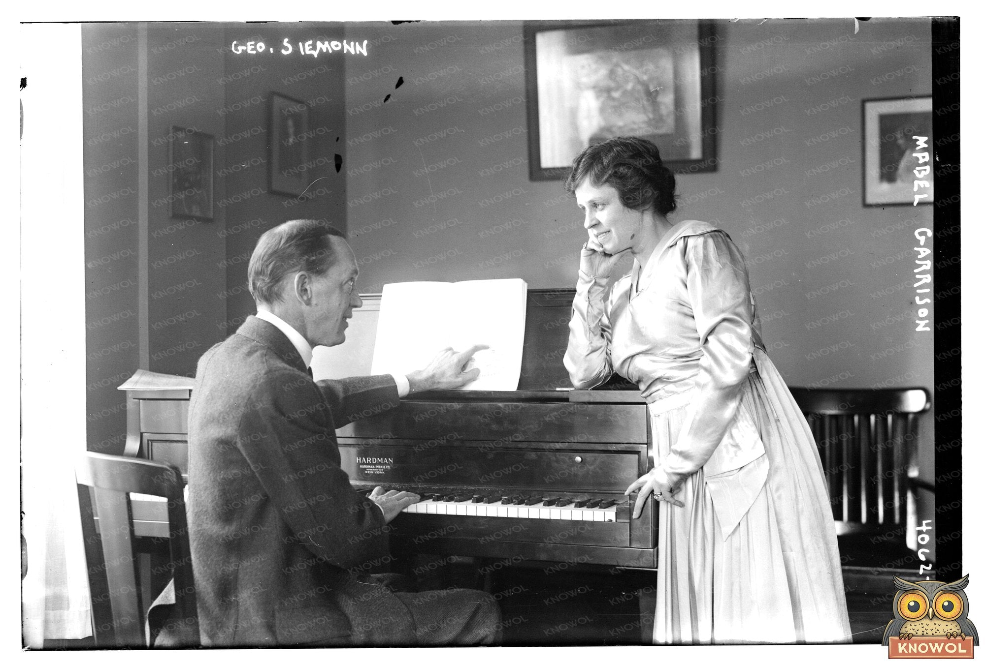 1920s Theatrical Duo: Geo Siemonn & Mabel Garrison