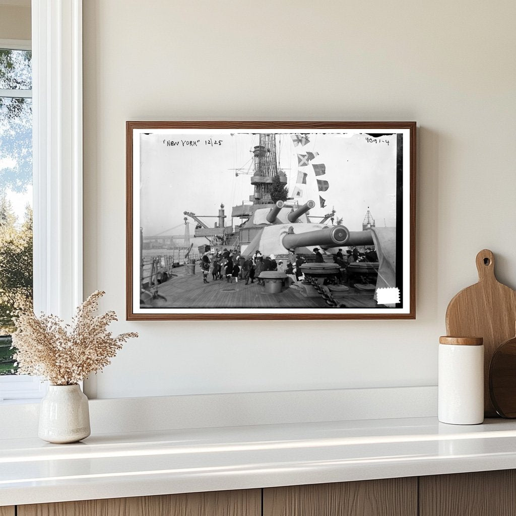 Vibrant 1910s New York City Urban Life Snapshot