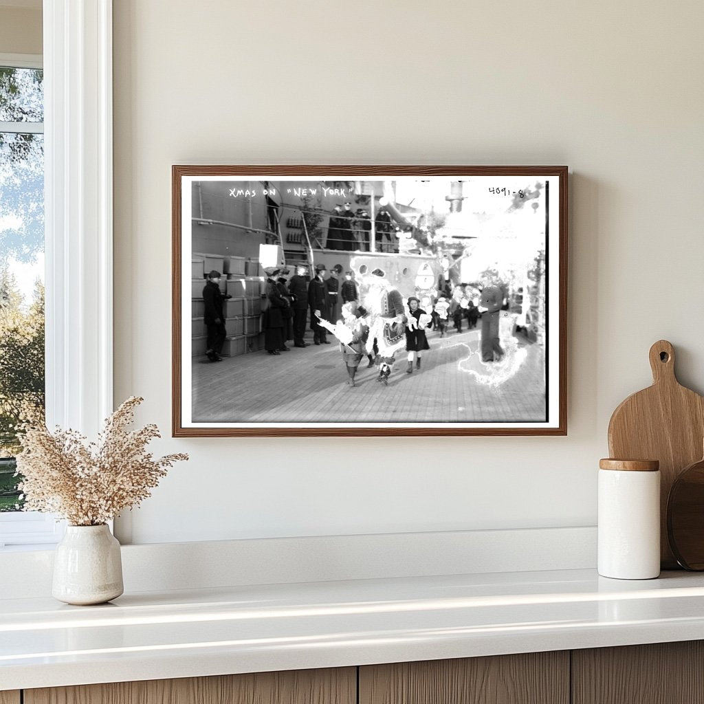 Vintage NYC Christmas Scene: 1915-1920 Celebrations