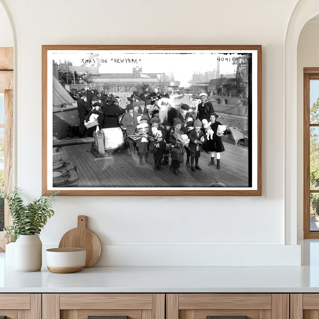 Vintage NYC Holiday Cheer: 1910s Christmas Streets