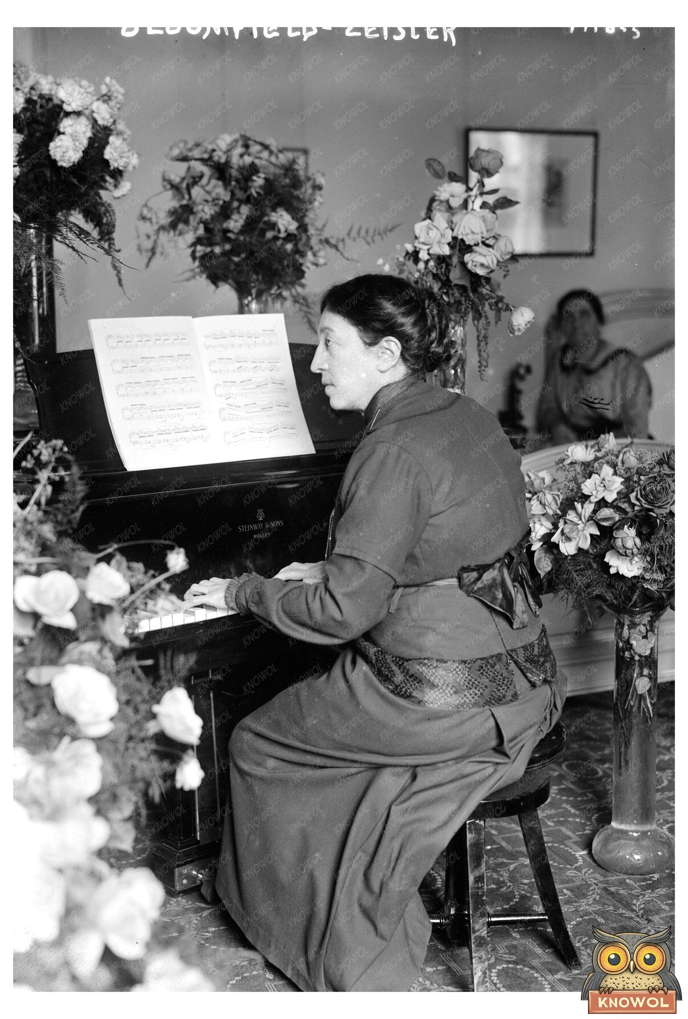 1925 Bloomfield Residence: Classic American Architecture