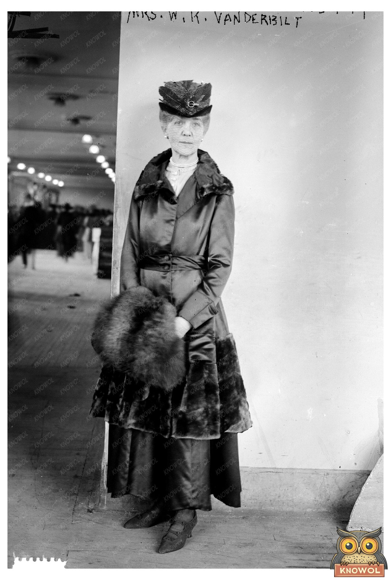 Elegance of Mrs. W.K. Vanderbilt, 1915-1920