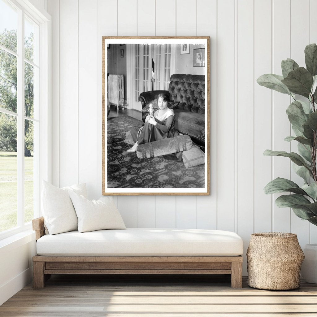 1918 Vintage Portrait of Elegant Woman in Period Fashion