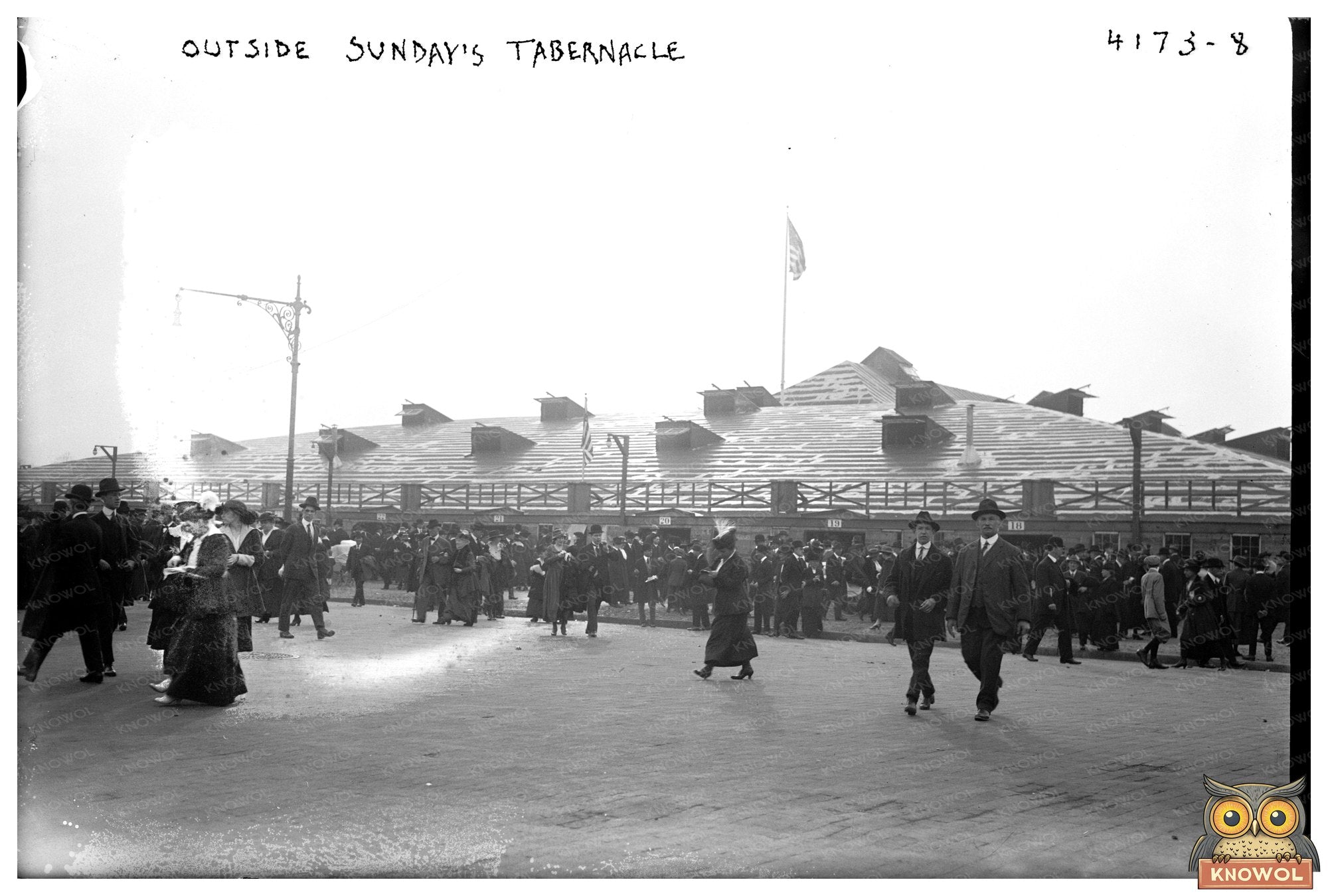 1917 Sundays Tabernacle: Urban Centerpiece in Focus