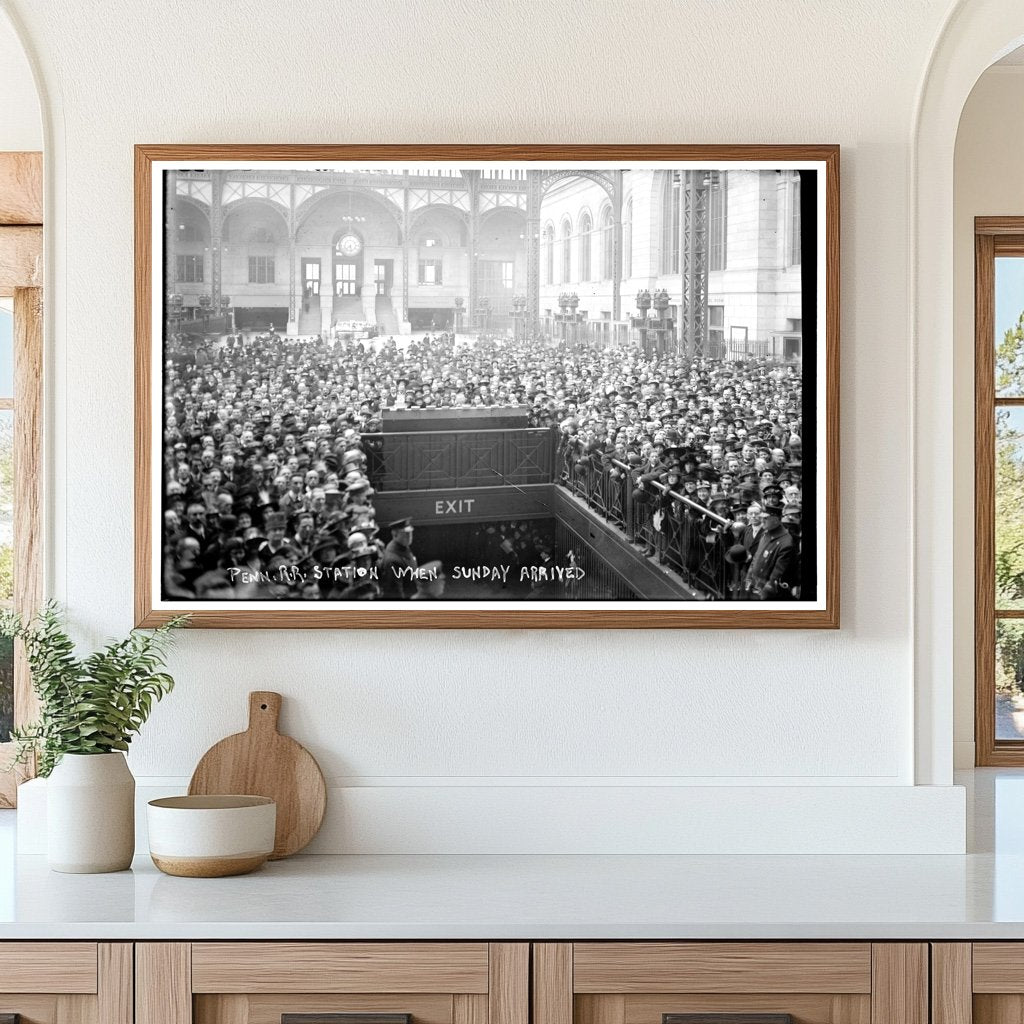 1915 Pennsylvania Railroad Station: A Travel Hub Unveiled