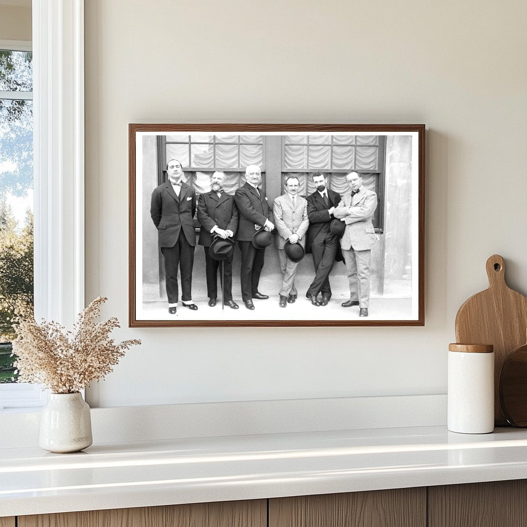 1917 Gathering of Influential Italian Figures