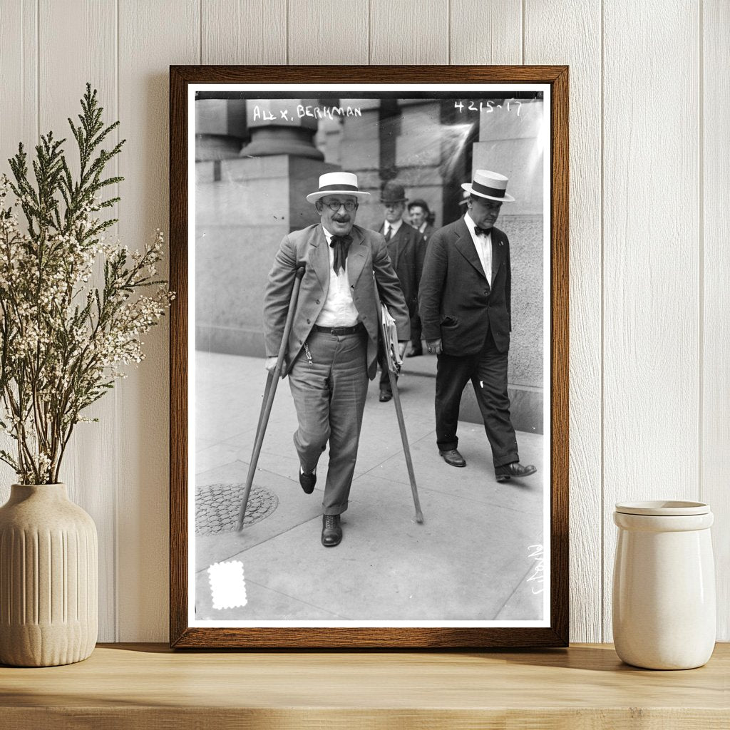 1917 New York: Anarchist Berkman on Crutches